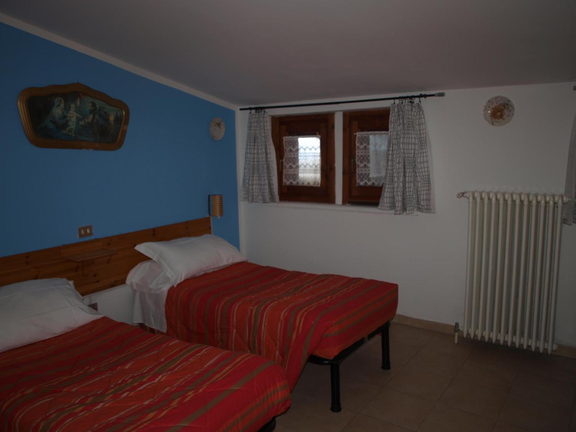 Chalet Della Luna Claviere Exterior photo